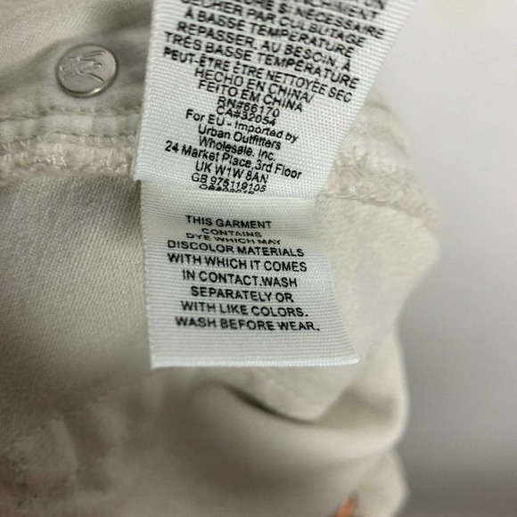 We The Free Womens Size 28 Distressed Denim Skirt Cream‎ Free People - Picture 6 of 7